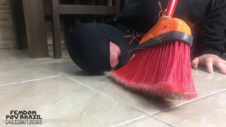 Humillación con Botas Alexia Brasil